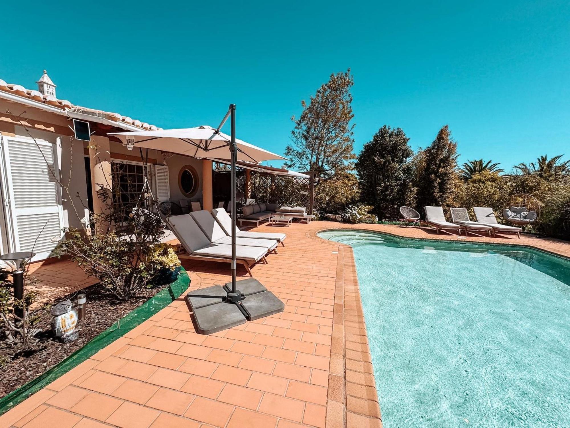 Rubix Villa *